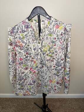 100%‎ Cotton H&M Wildflower Floral Ruffle Shoulder Long Sleeve Blouse Size 8